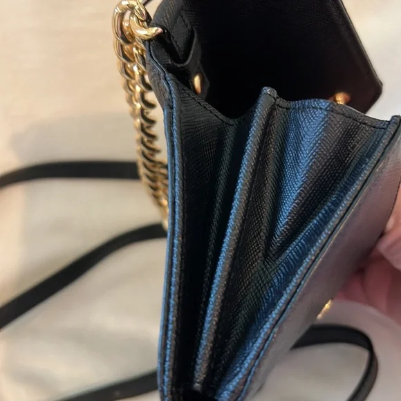 Michael Kors small Envelope crossbody bag - Picture 9 of 17